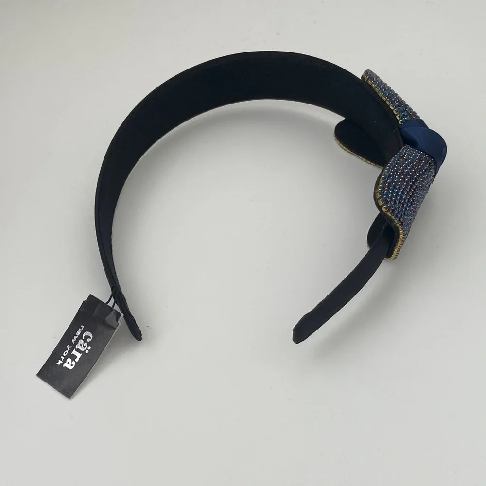 5005. Cära New York Navy Blue Rhinestone Headband